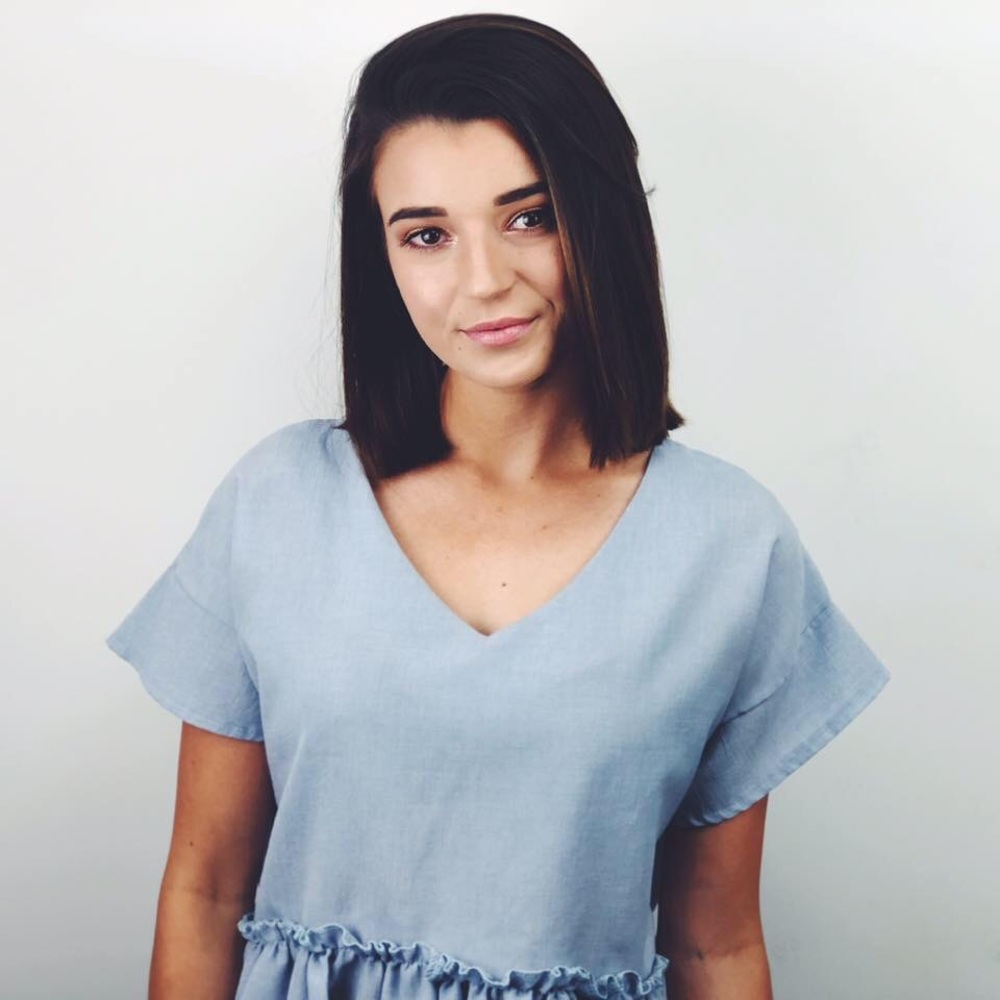 Meet your Posher, Sarajane